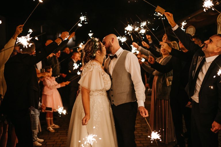 Ślub stara stodoła Olszewka