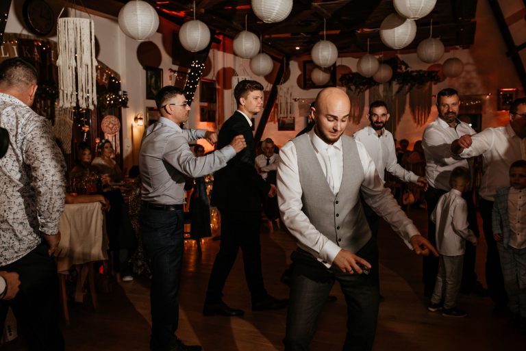 Ślub stara stodoła Olszewka