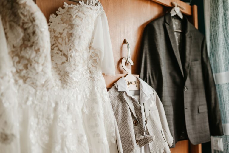 Ślub stara stodoła Olszewka