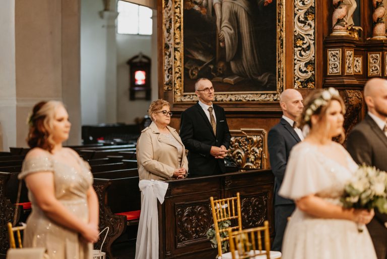 Ślub stara stodoła Olszewka