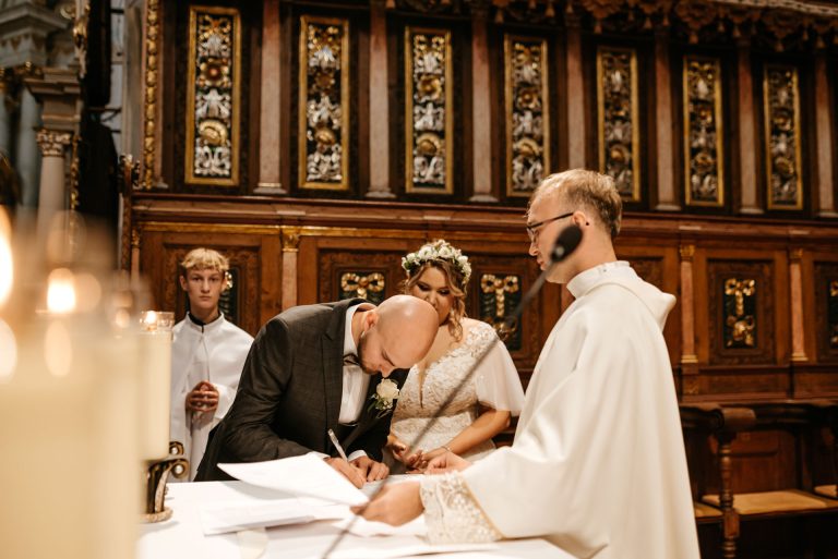 Ślub stara stodoła Olszewka