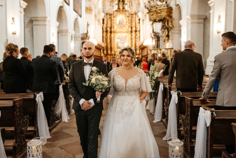 Ślub stara stodoła Olszewka