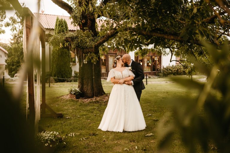 Ślub stara stodoła Olszewka