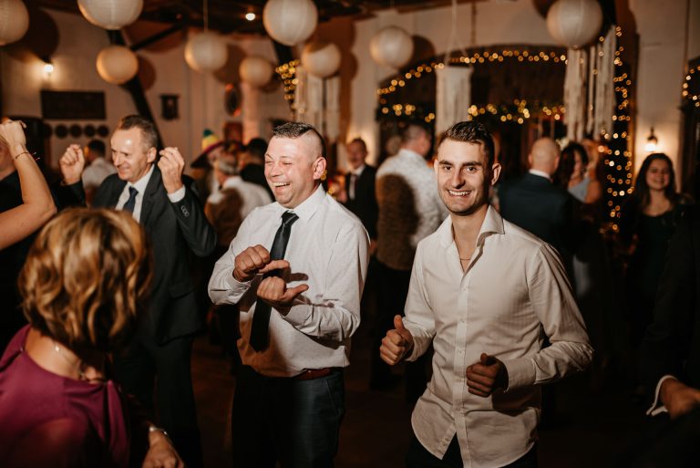 Ślub stara stodoła Olszewka