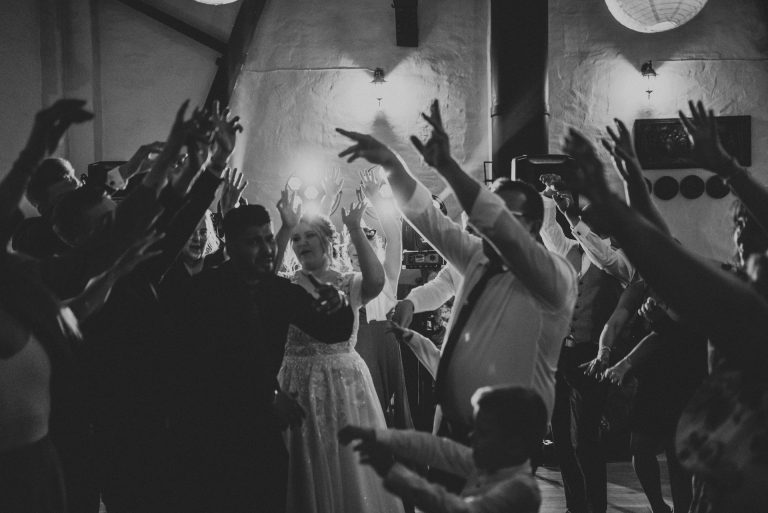 Ślub stara stodoła Olszewka